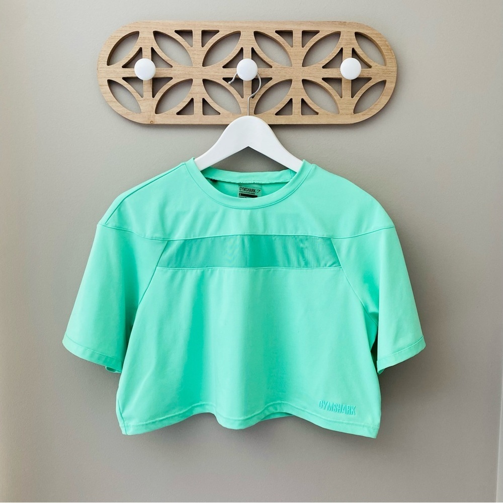 Gymshark Cropped Active Wear Tee Green Sz Small